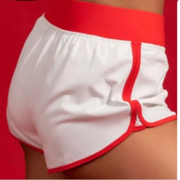 NWT IVL Collective Hydralux Shorts Size 6 White Pink Athletic Running Shorts - Picture 2 of 14